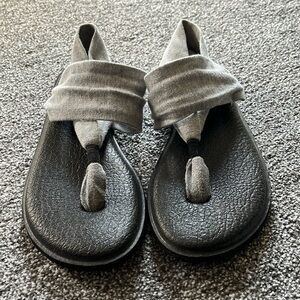 Sanuk Women’s Yoga Sandals